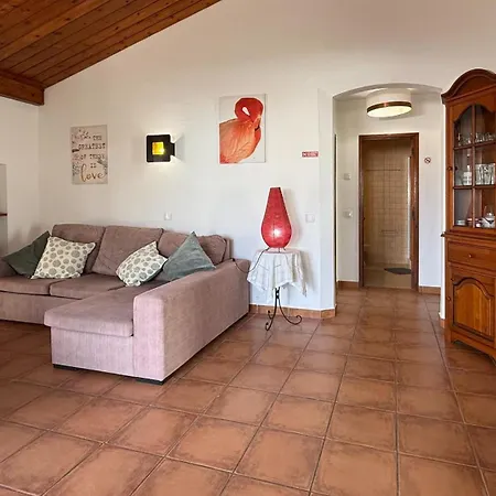 Moradia T2 Jacaranda Semesterbostad *